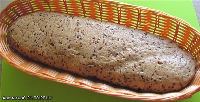 Рецепт - ароматный хлеб на ржаной закваске (духовка)